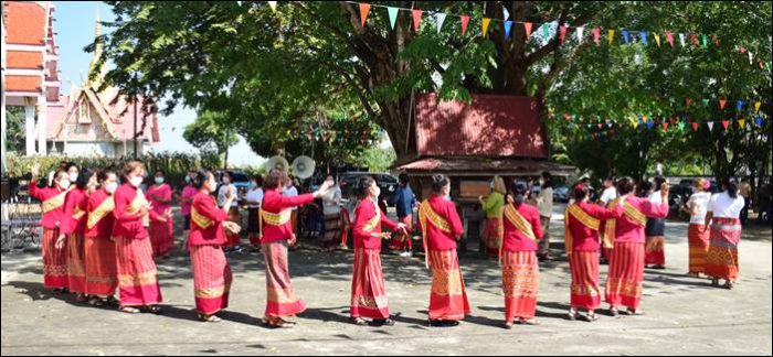 สุพรรณบุรี ชาวบ้านชุมชน ลาวโซ่ง ลาวครั่ง งานบุญกฐินสามัคคี วัดขวางเวฬุวัน