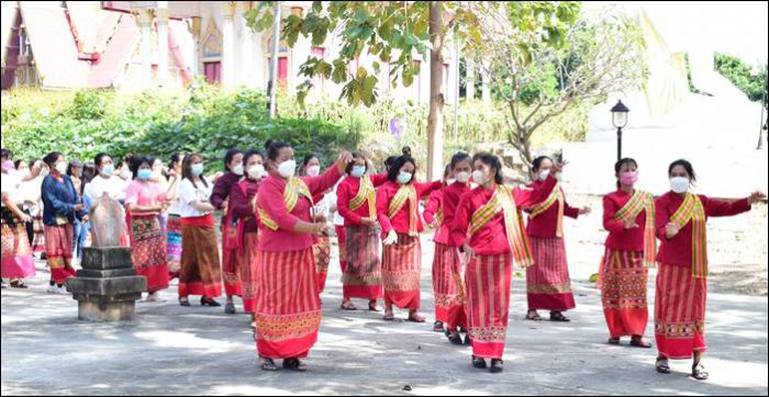 สุพรรณบุรี ชาวบ้านชุมชน ลาวโซ่ง ลาวครั่ง งานบุญกฐินสามัคคี วัดขวางเวฬุวัน