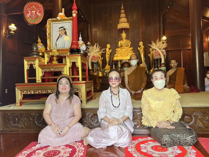 ม.ล.ภัทรสุดา-ผอ.ฟ้า อัญเชิญพัดรองพระราชทาน เทียนพรรษาพระราชทาน ทูลกระหม่อมหญิงอุบลรัตนราชกัญญา สิริวัฒนาพรรณวดี ถวาย 4 วัดดังในพื้นที่ นนทบุรี ปทุมธานี 