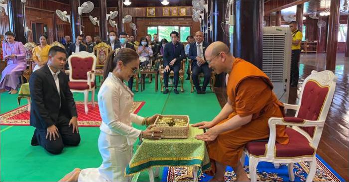 ผอ.ฟ้า เป็นประธานพิธีเจริญพระพุทธมนต์ ปล่อยปลาถวายเป็นพระราชกุศล เนื่องในโอกาสวันเฉลิมพระชนมพรรษา สมเด็จพระราชินี