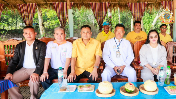 เทิดพระเกียรติ พระบาทสมเด็จพระเจ้าอยู่หัว รัชกาลที่ 10 เฉลิมพระชนมพรรษา 6 รอบ 72 พรรษา 