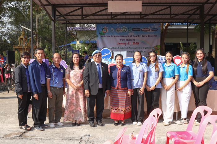 World Peace Ambassador distributes school supplies and dietary supplements in Chiang Rai